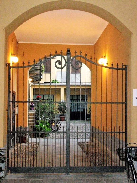 Apartament Da Simone Sui Navigli Mediolan Zewnętrze zdjęcie